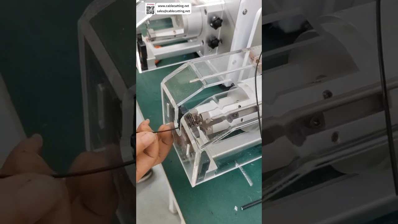 동축 테프론 케이블 스트리퍼 | 회전 블레이드 절단으로 내부 도체 손상 제로