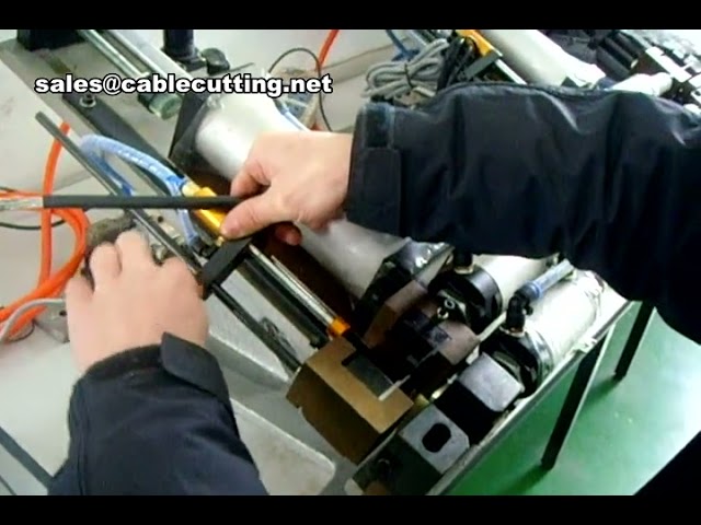 자동 케이블 절단 및 피복 벗김 기계 | 고효율 와이어 가공 솔루션