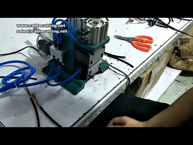 330 필링 머신 | AC/DC 전원 케이블용 박피기 (직경 30mm, 길이 300mm)
