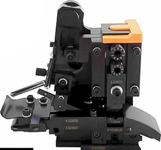 OTP 고정밀 수평 금형 - 단자 압착 공구